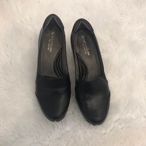 Naturalized N5 Comfort Shoes